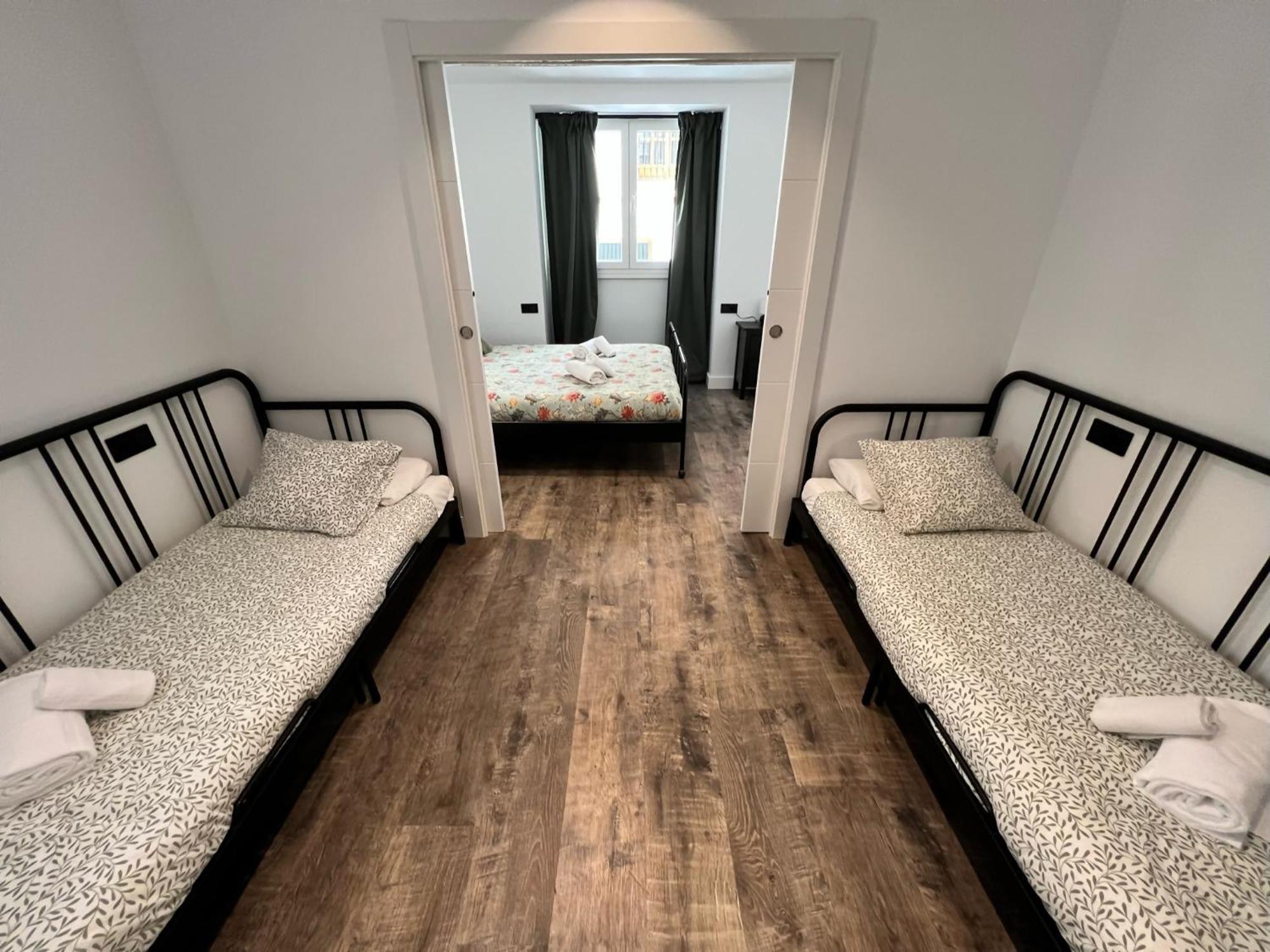 Apartamenticos El Tubo I Saragozza Esterno foto